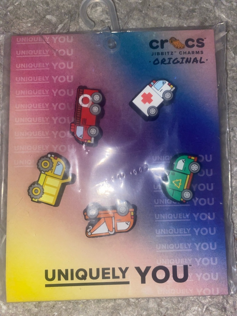 CROCS Jibbitz Charms Vehicle Set - Red, White, Yellow, Orange, Green